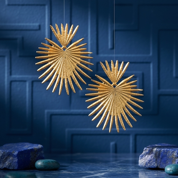 🆕️Golden Sunburst Boho Spikes Heart Trendy Statement Earrings - Bold & Chic ☀️ - Picture 5 of 11